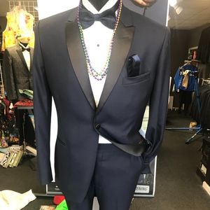 Ike Behar Navy Blue Tuxedo Size 40R and 34 Pants